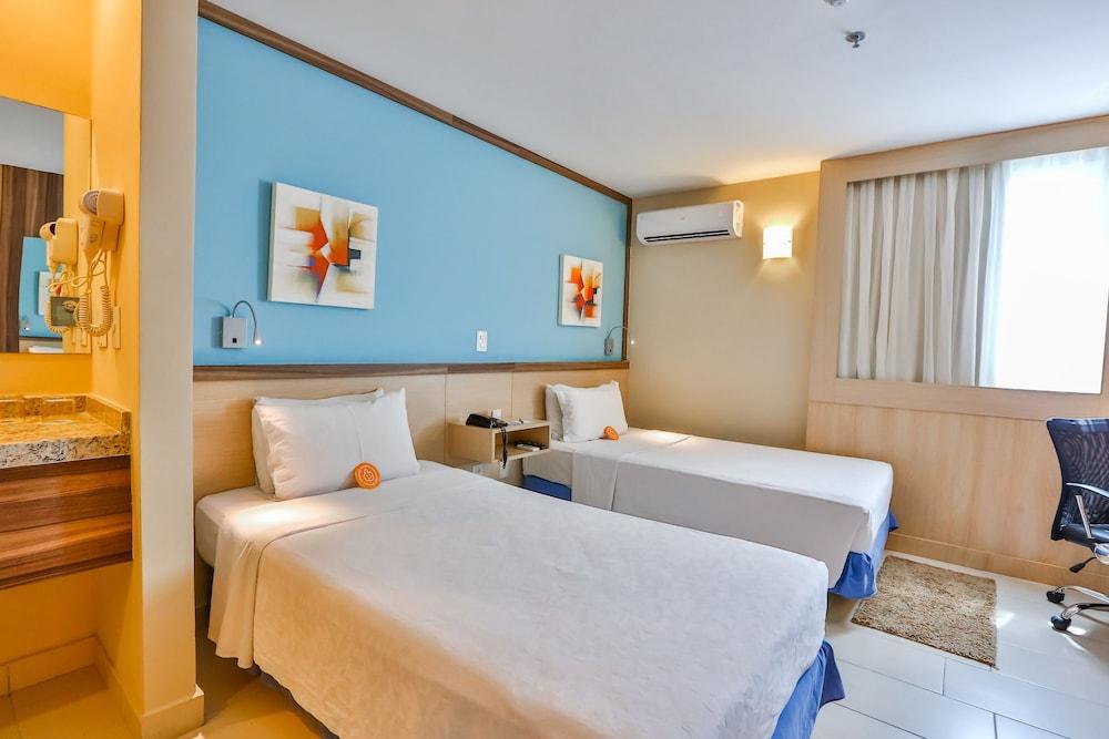 Comfort Hotel Campos dos Goytacazes Exterior foto